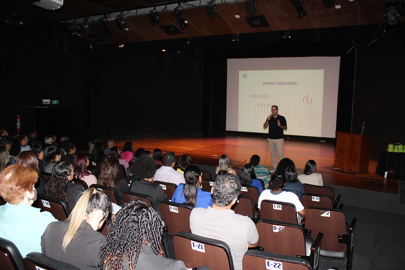 Guarujá abre 720 vagas para cursos gratuitos ligados ao empreendedorismo