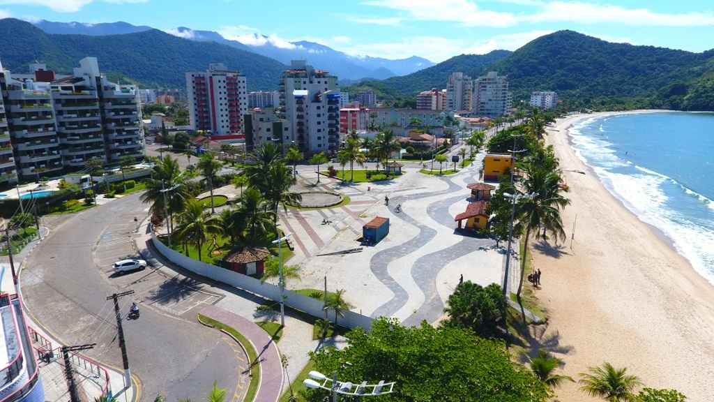 Homem morre afogado na Martim de Sá, em Caraguatatuba