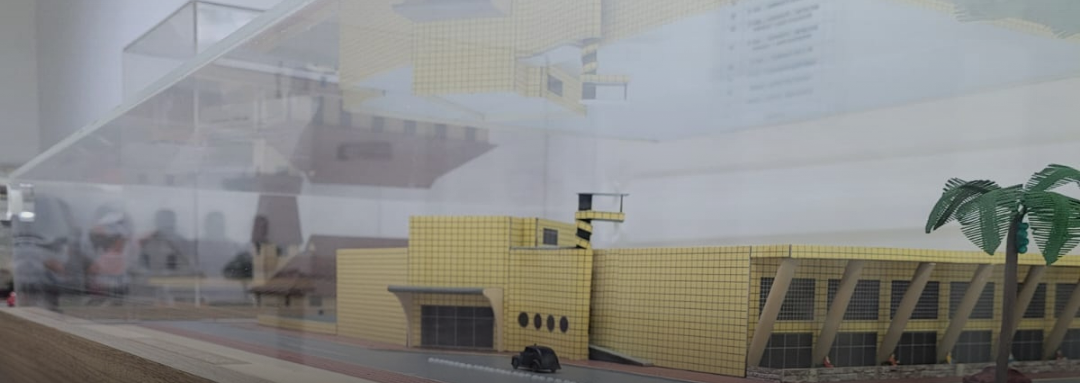 Câmara de Guarujá sedia a exposição “Guarujá 130 anos”