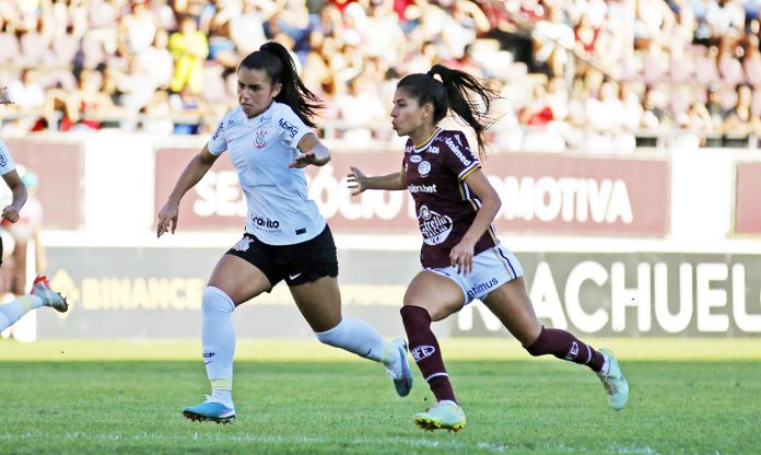 Ferroviária e Corinthians empatam no primeiro jogo da final do brasileiro