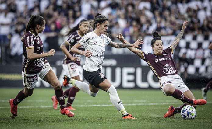 Corinthians ganha o quinto título brasileiro feminino