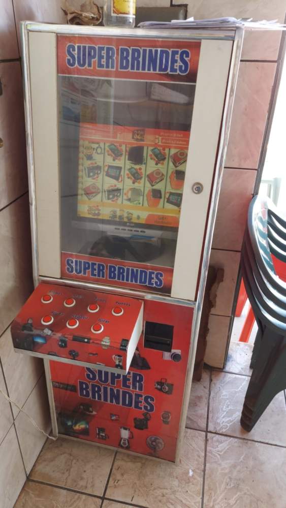 Comerciante é detido por suspeita de promover jogo de azar em bar de Birigui