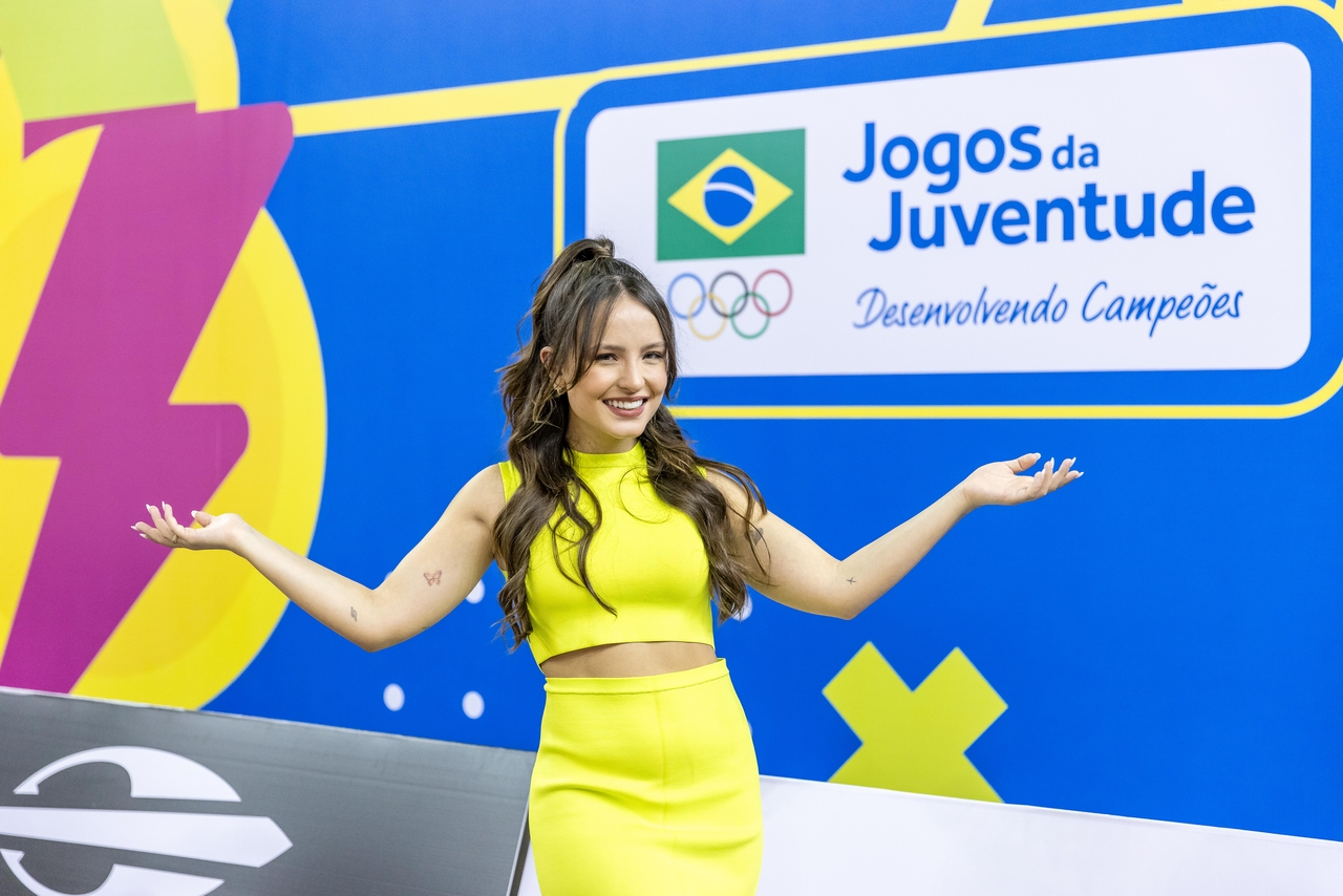 Madrinha do COB, Larissa Manoela marca presença nos Jogos da Juventude 2023.Veja as imagens
