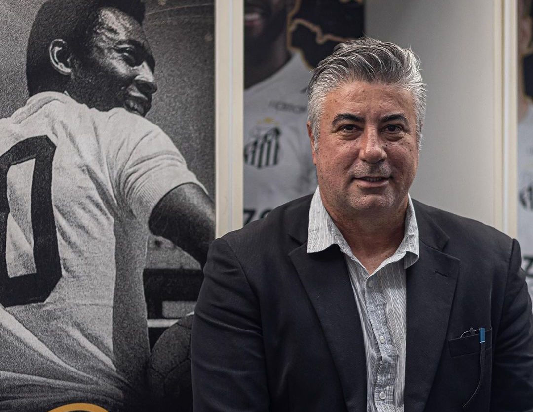 Gallo busca técnico no Santos já pensando em manutenção para 2024