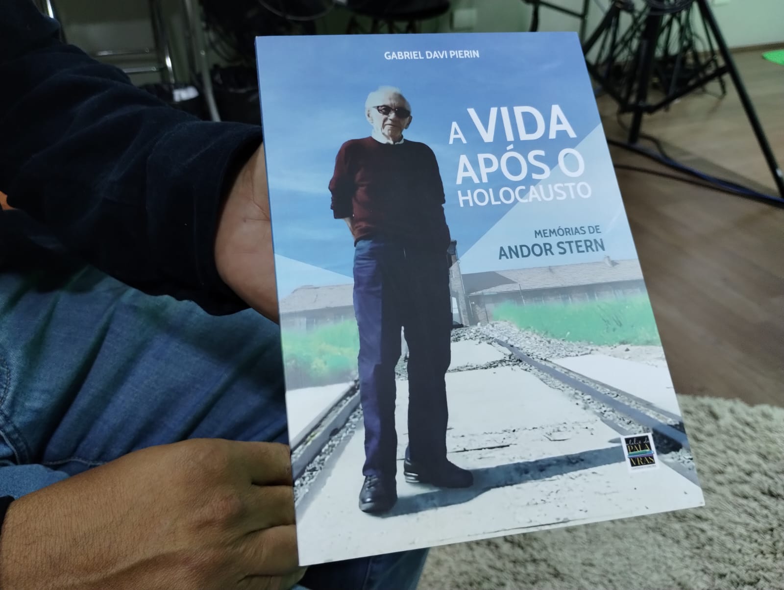 Conheça a história do brasileiro judeu sobrevivente ao holocausto