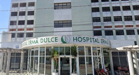 Casal é hospitalizado após ficarem feridos com facadas durante briga no Litoral