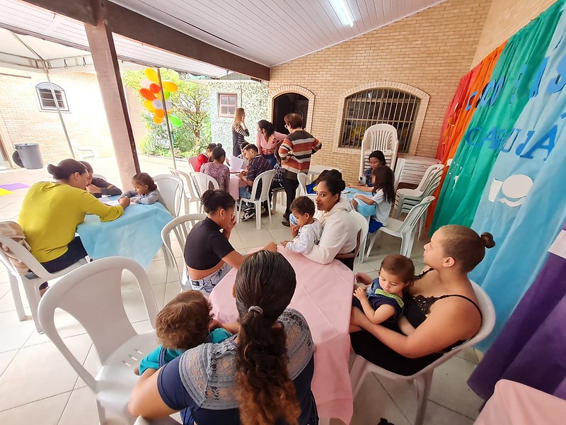 Ação sócio-comunitária é promovida no Guarujá