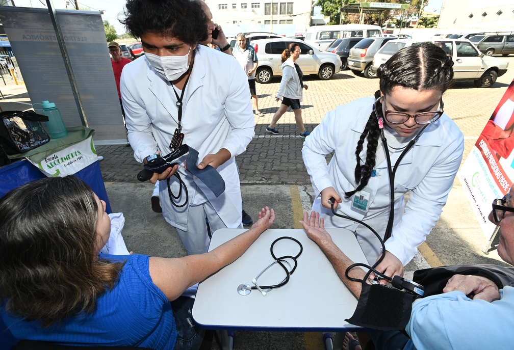 600 vagas de emprego: evento terá brincadeiras, serviços de saúde e vacinação