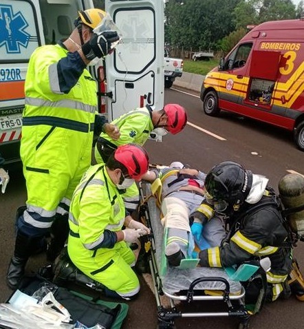 AF157B55-7F36-44EB-91F8-225CA3C86118