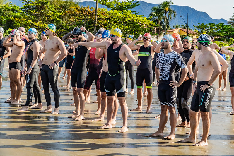 Desafio de Aquathlon e travessia vão agitar os mares de Bertioga