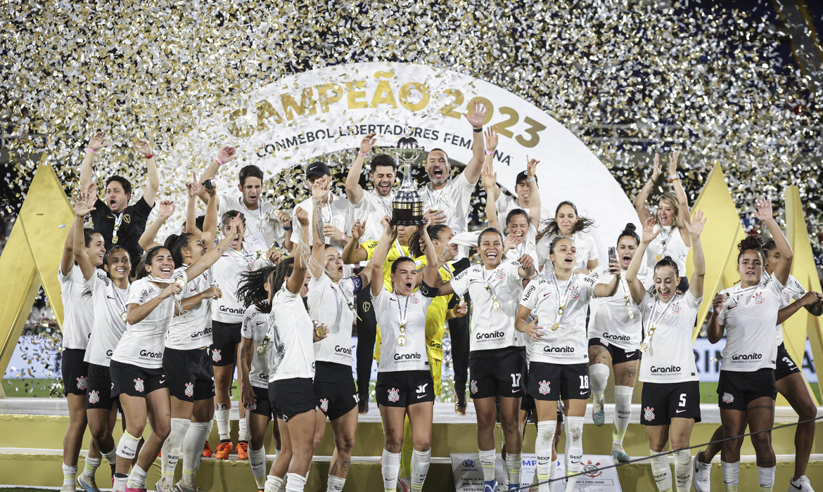 Corinthians_Liberta-Fem