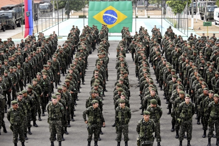 Armas que sumiram de quartel do Exército em São Paulo foram oferecidas ao Comando Vermelho
