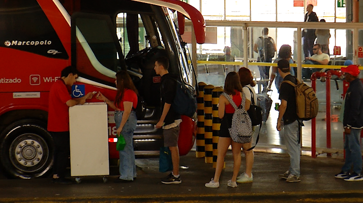 Feriado: 96 mil pessoas devem passar pela rodoviária de Campinas