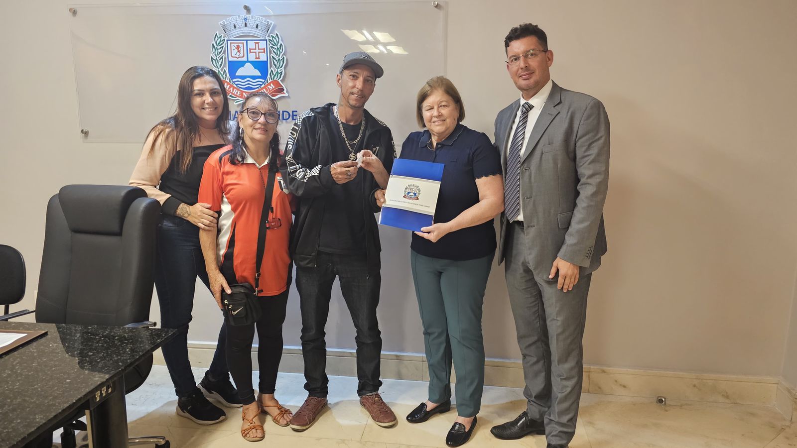 Chave nas mãos: famílias de Praia Grande são contempladas com a casa própria