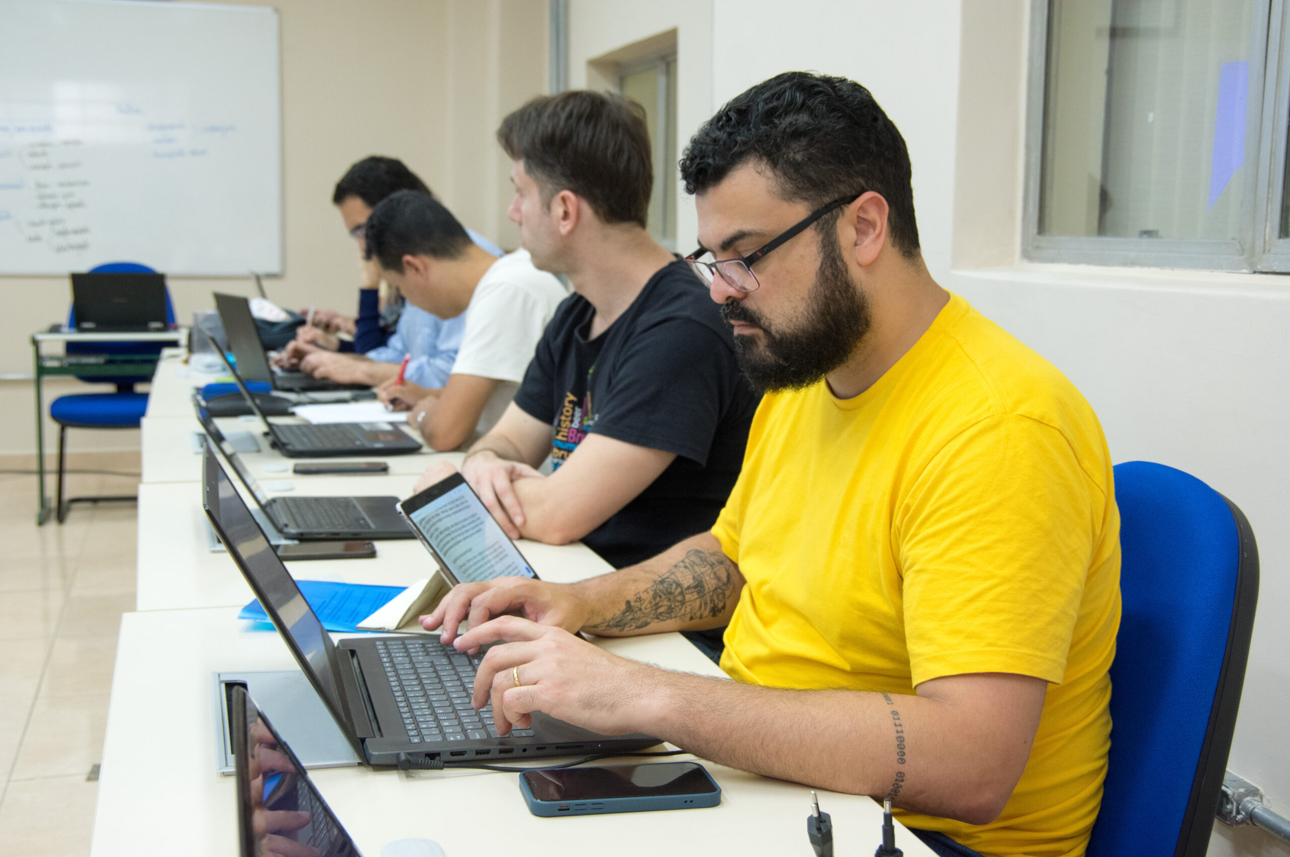 Programa Qualifica SP – Novo Emprego tem vagas para cursos profissionalizantes em Mongaguá