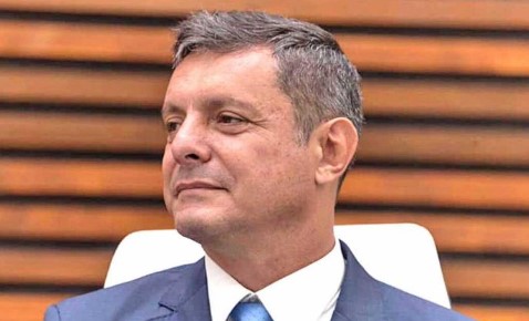 Prefeito de Santos confirma filiação ao Republicanos