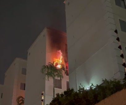Incêndio destrói apartamento em Campinas