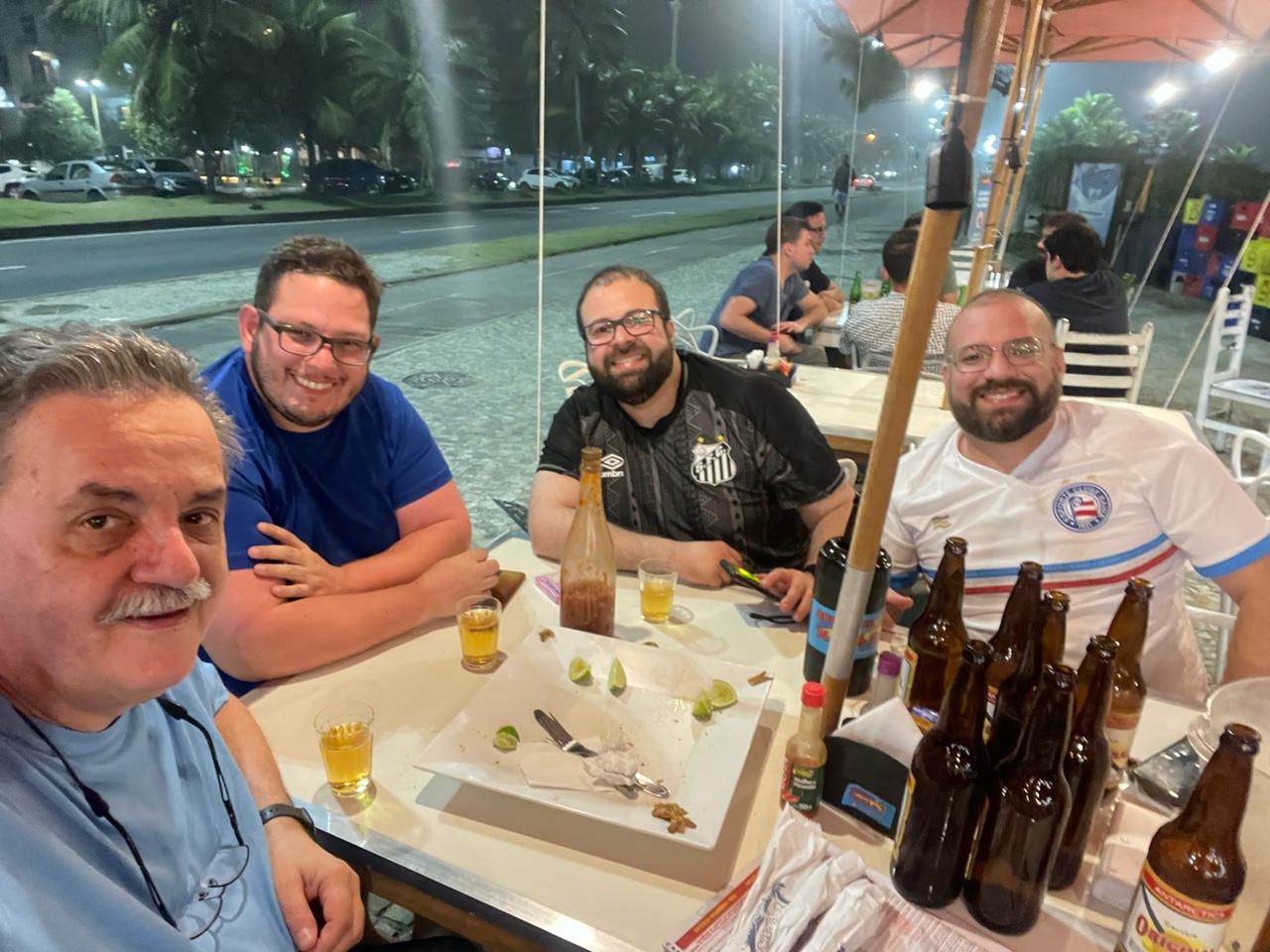 Polícia Federal vai acompanhar investigação sobre execução dos três médicos de SP em quiosque no RJ