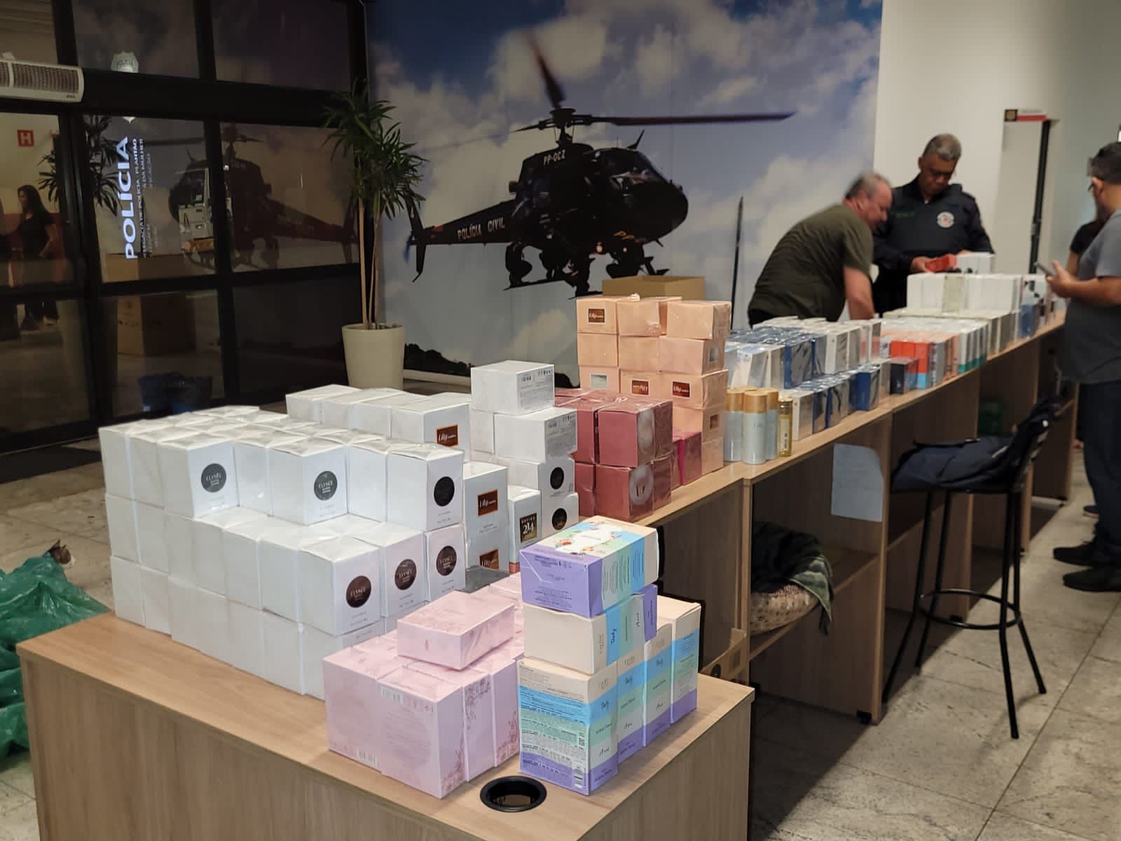 Homem é preso após furtar rede de cosméticos em Americana