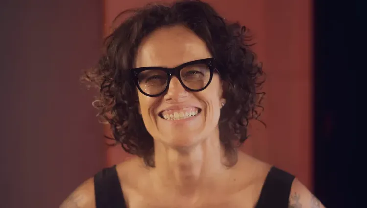 Aniversário de Zélia Duncan: a vida, obra e maiores sucessos da carreira