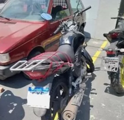 Homem é preso com moto furtada no Litoral
