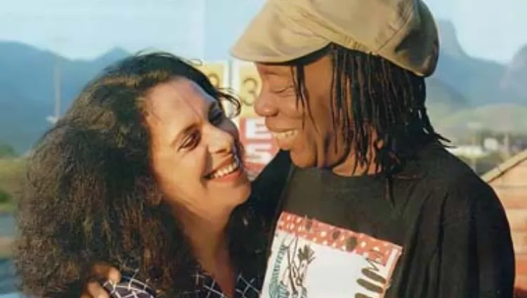 Dia da Música e Dia do Sorriso: 23 músicas para comemorar