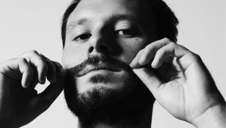 Paulo Novaes: de trovador mirim a vencedor do Grammy Latino; conheça o artista confirmado na Turnê Novabrasil