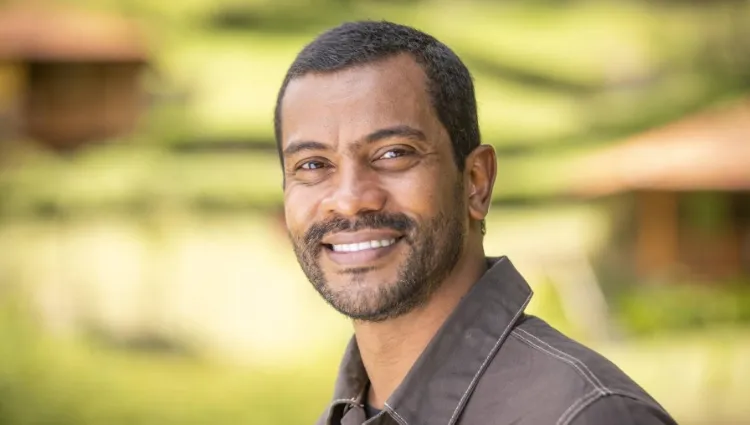 Samuel de Assis e a potência de um galã de novela negro, no Mais Preta