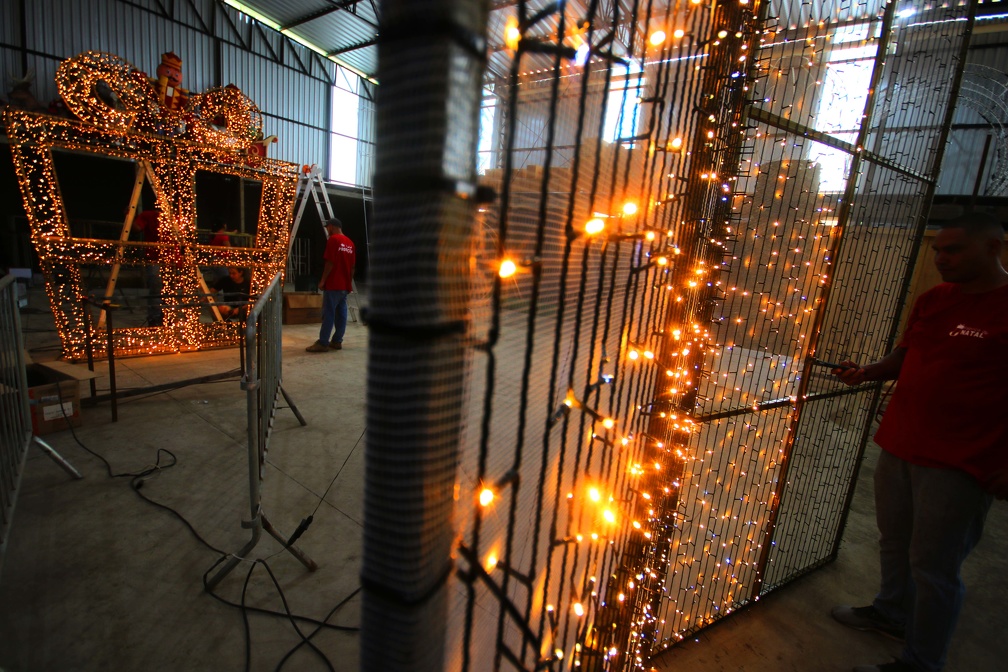 Estruturas de Natal á estão sendo finalizadas para instalação
