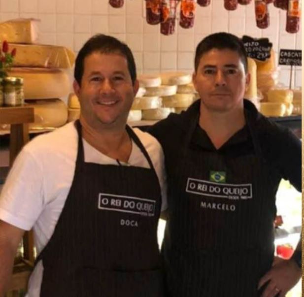 Repórter do Cidade Alerta volta ao local do crime e encontra o irmão de Doca