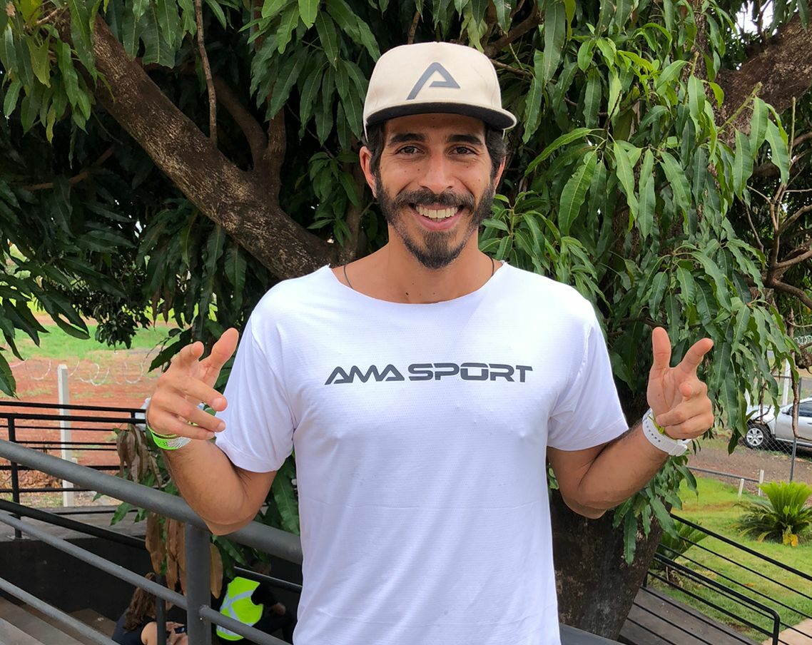 Hugo Dojas Comemorando 60 anos, SEB promove a Copa SEB 60 anos Beach Tennis , com a exibição de atletas profissionais, como o campeão e ex-aluno Hugo Dojas