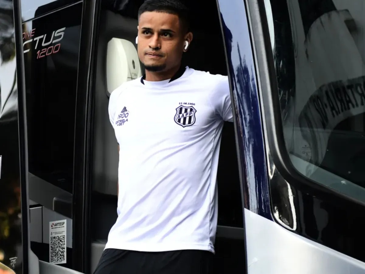 Jogador Everton fala pela primeira vez sobre acusação de assédio