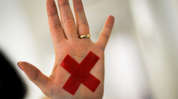 Governo de SP abre inscrições para curso de defesa da mulher na Baixada Santista