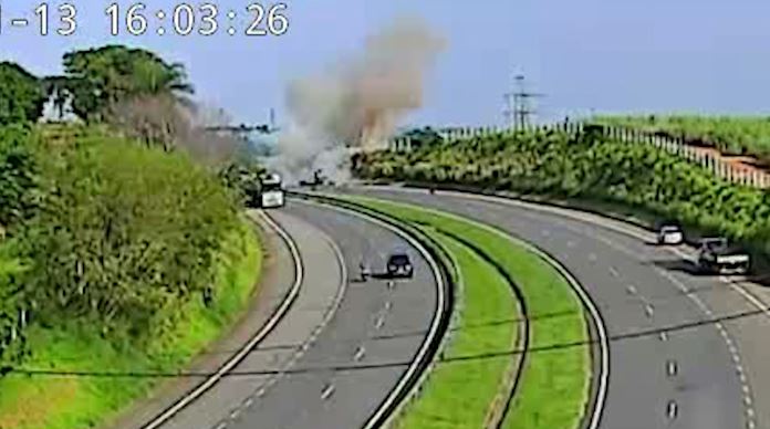 Veja o momento da explosão do ataque ao carro-forte em Cosmópolis