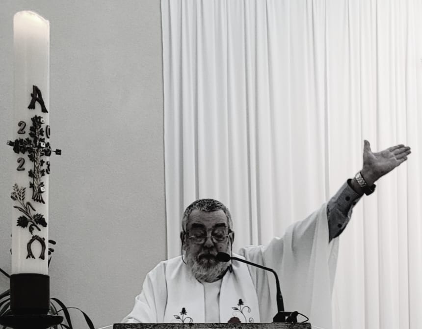 As lutas sociais perdem um ícone: Padre Chico morreu neste domingo