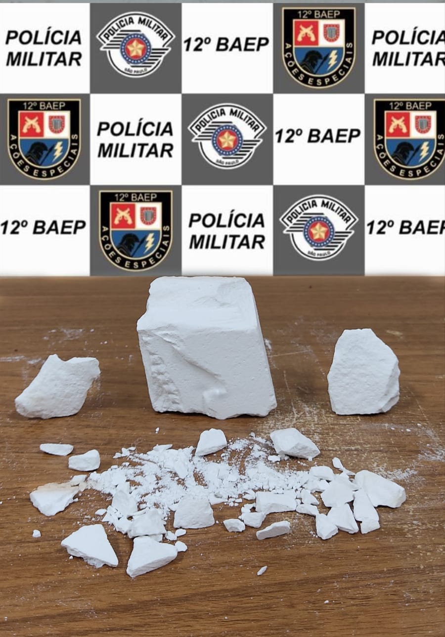 Baep prende mulher com cocaína em Araçatuba
