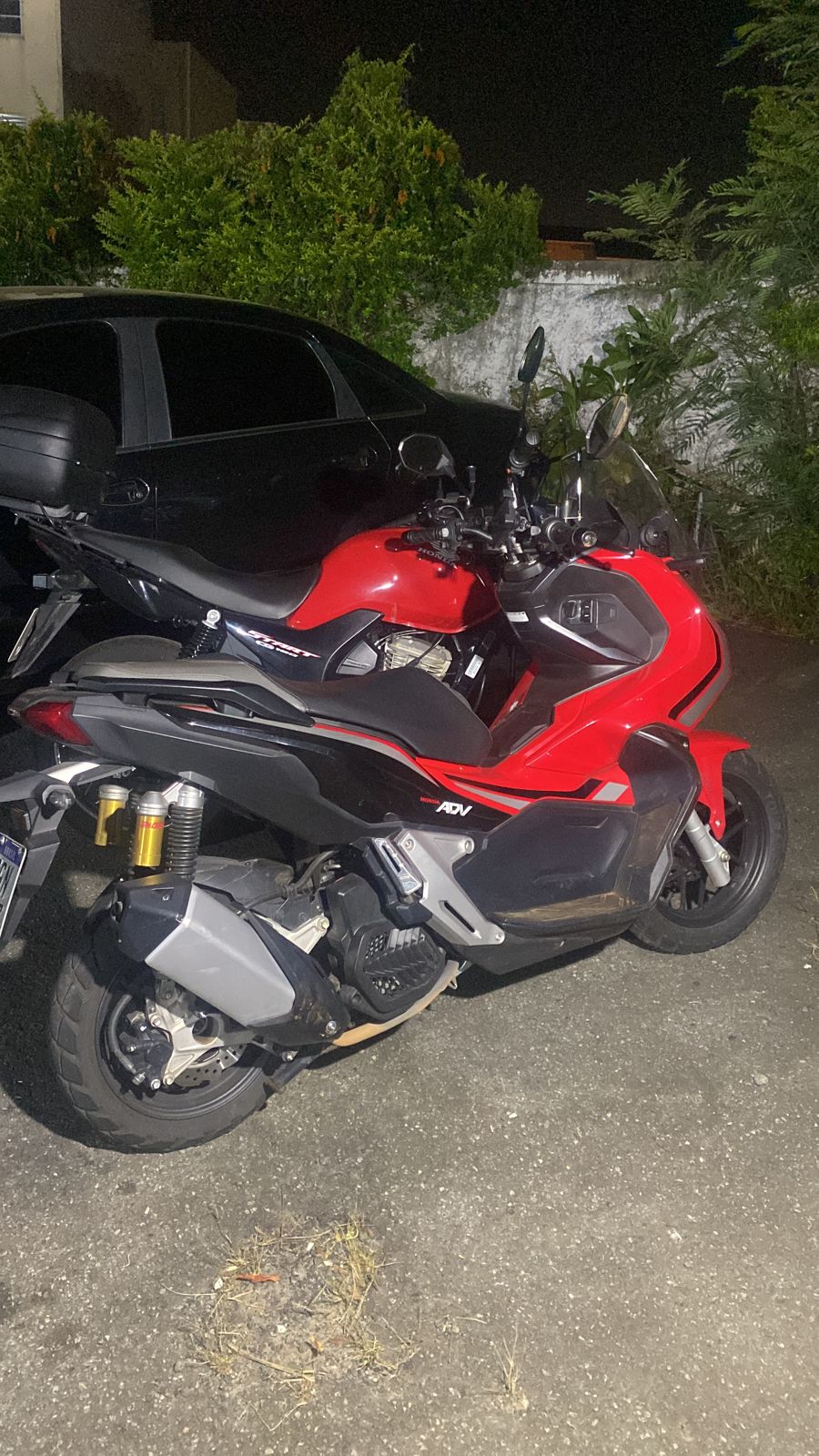 Três menores são apreendidos por roubo em escola estadual em Campinas