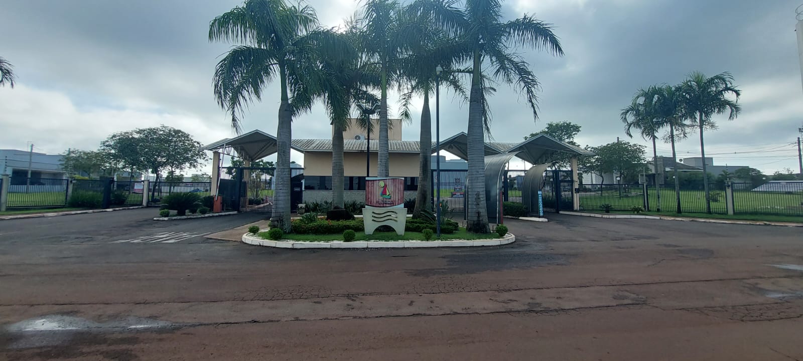 Criminosos se passam por policiais civis e invadem condomínio de luxo em Iracemápolis