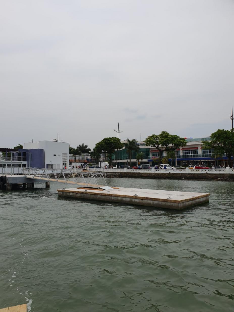 Píer flutuante de atracação, instalado em Santos, vai melhorar a acessibilidade