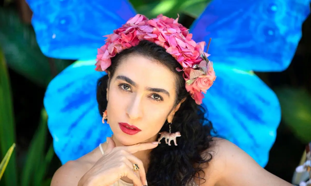 Marisa Monte faz show gratuito na Praia de Icaraí pelos 450 anos de Niterói