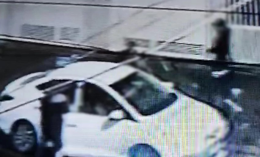 Motorista é rendido por quadrilha e carro é roubado em Santos