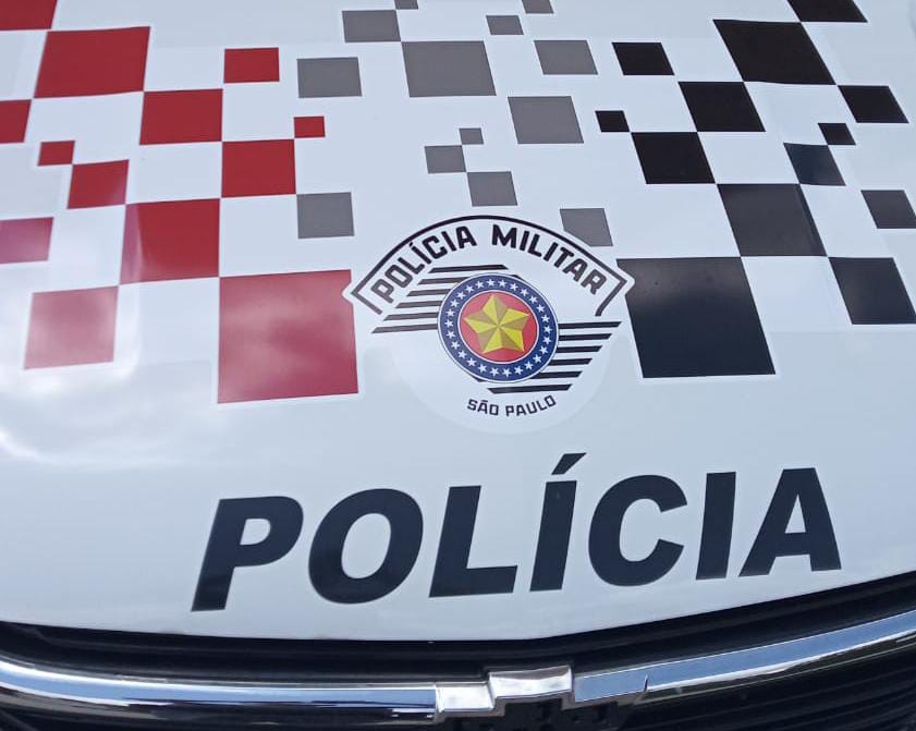 Homem é preso após esfaquear e matar a companheira em Itapira