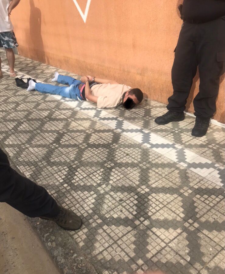 Jovem é preso após tentar roubar carro de mulher em Taubaté