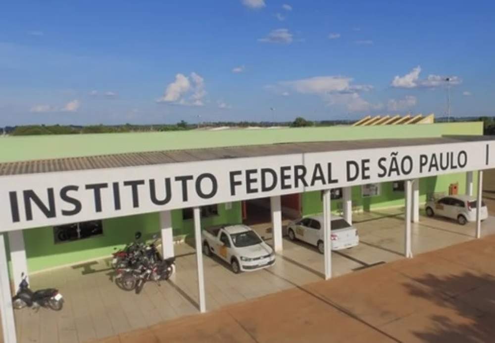 Instituto Federal de Birigui recebe investimento em iluminação e usina solar