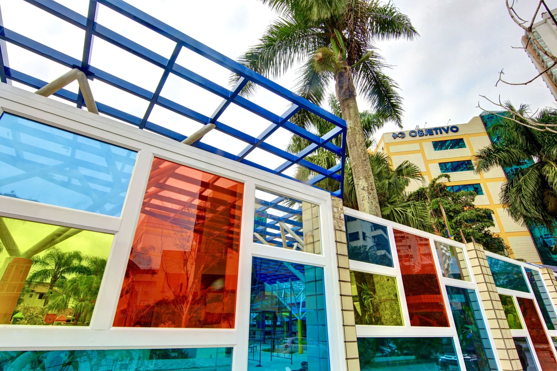 Colégio Objetivo inaugura Centro de Internacionalização